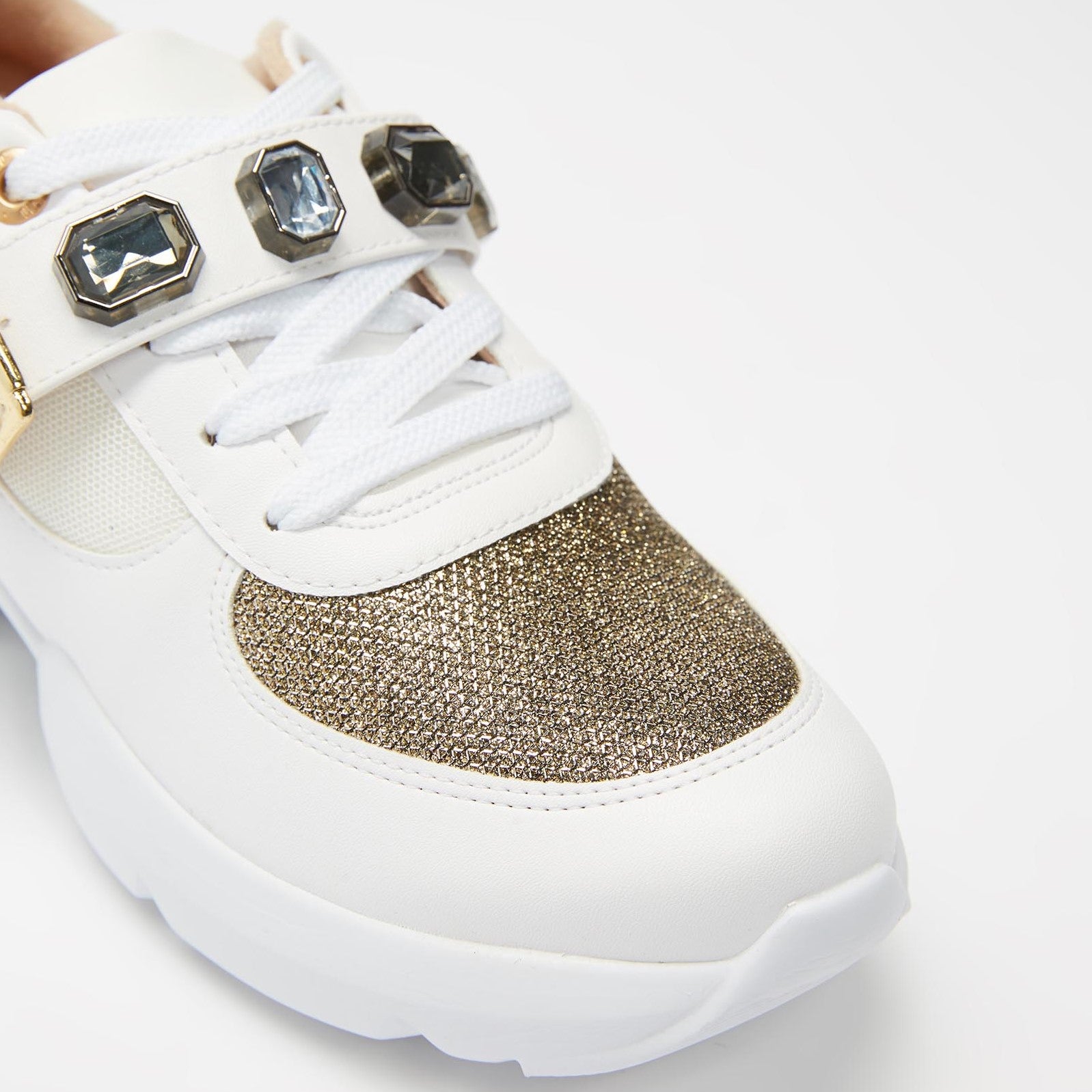 Vizzano 1314-113 Chunky Sole Sneaker in White and Gold