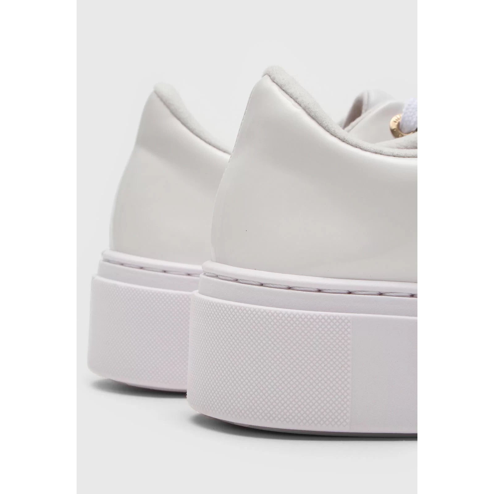 Vizzano 1339-101 White Sole Sneaker in White Napa