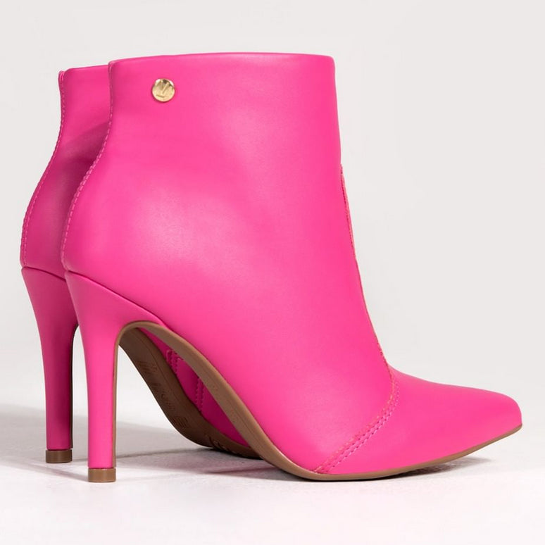 Hot pink heeled boots online